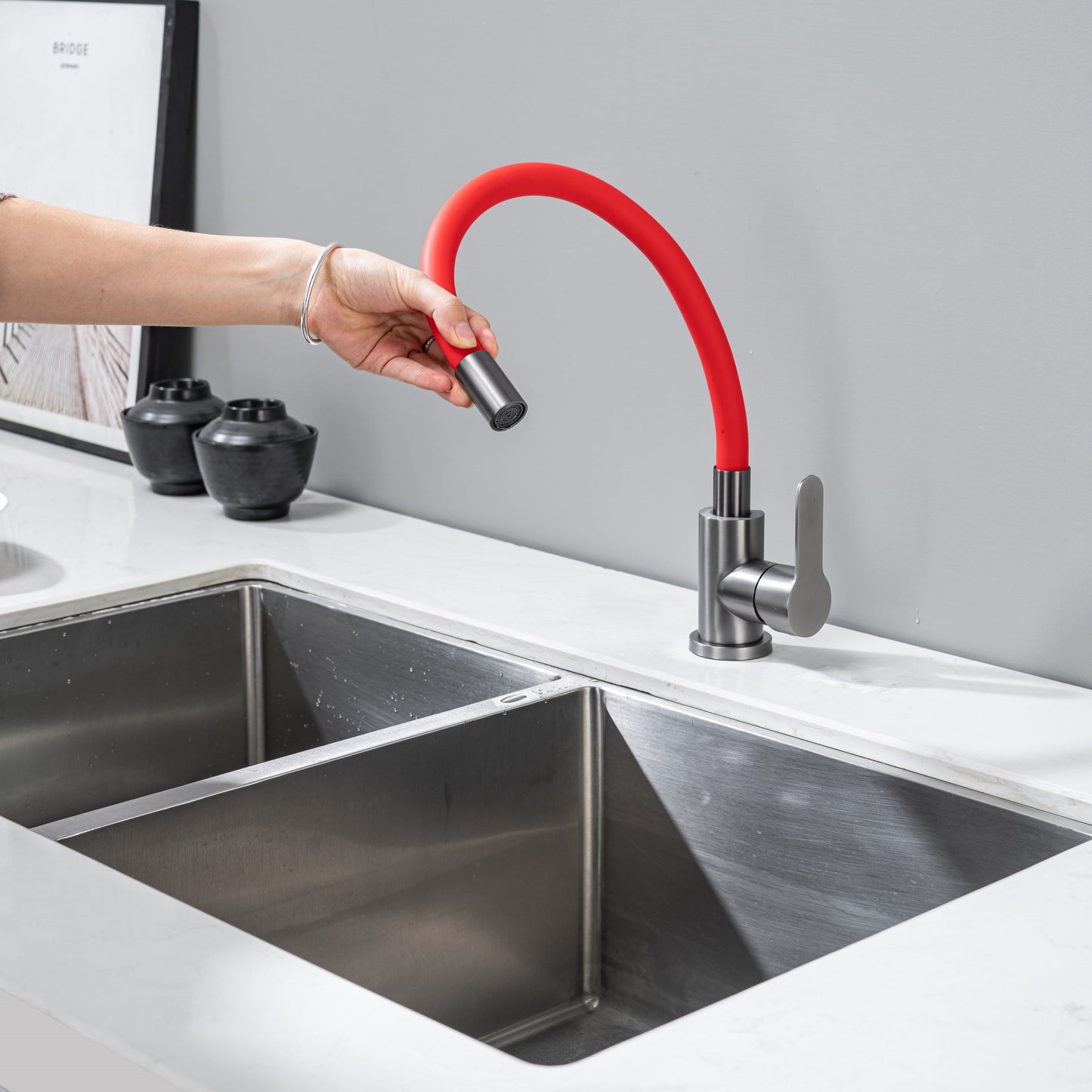 Küchenarmatur mit flexiblem Auslauf Rot Flexi/Graphit