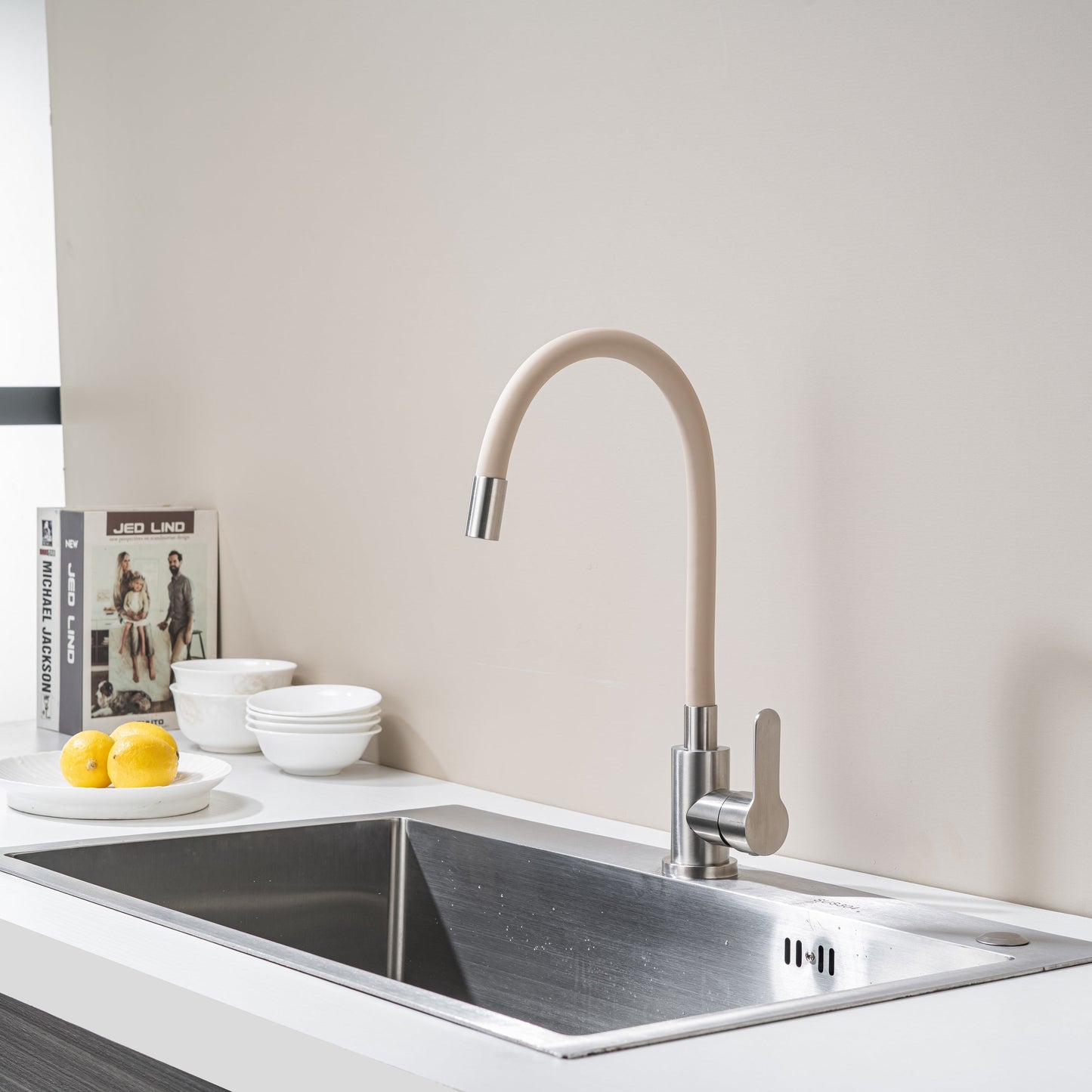 Küchenarmatur mit flexiblem Auslauf, Beige Flexi / Edelstahl