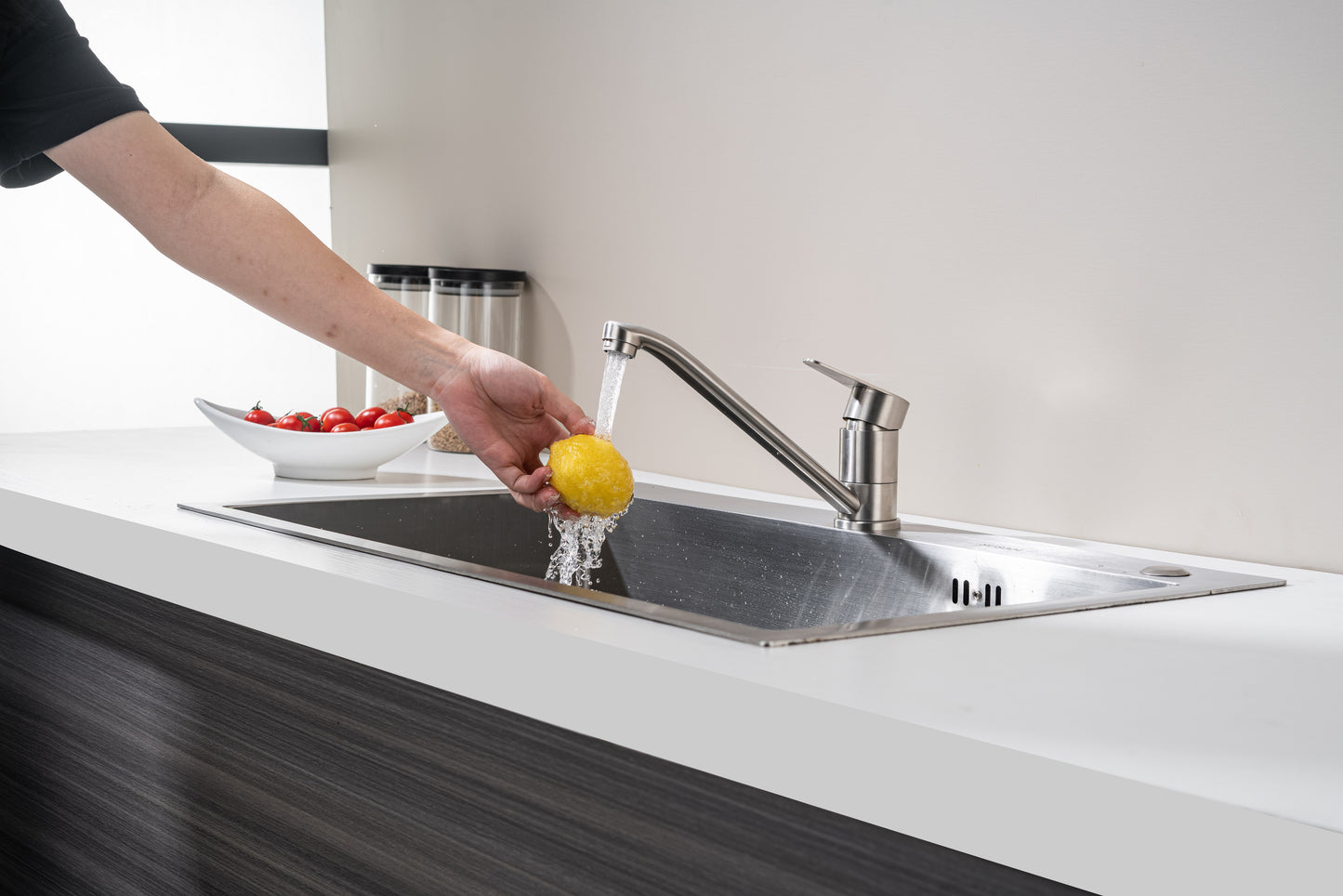Stainless steel sink tap, hot and cold water tap, kitchen tap