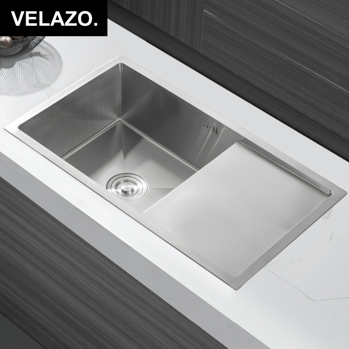 Einzelbecken-Stahlspüle mit Abtropffläche – 78 x 44 cm in der Farbe INOX von VELAZO.